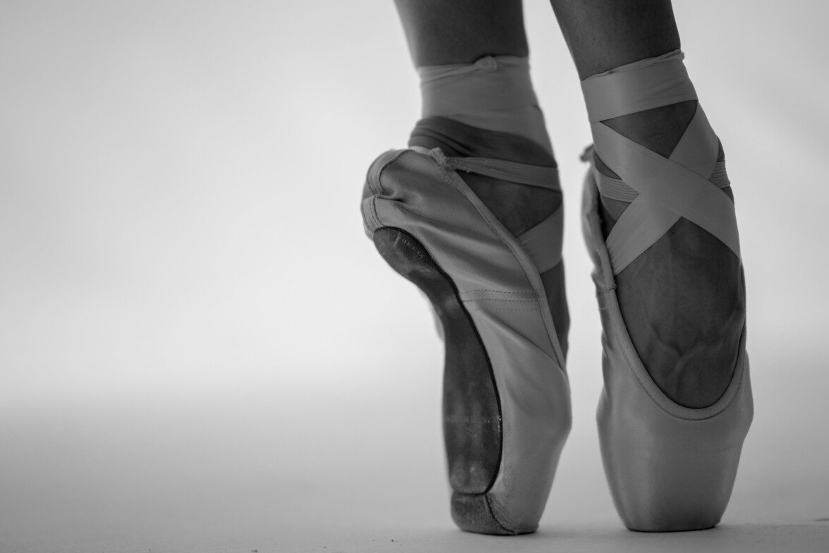 pointe shoes