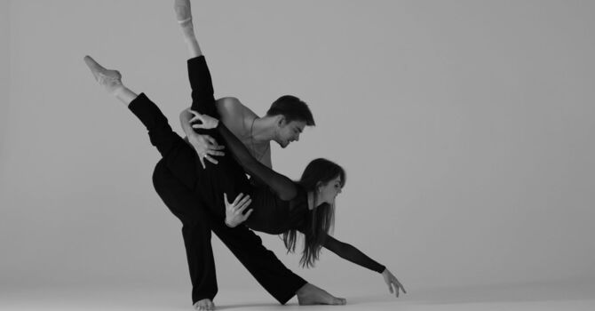 Why Physical Therapy for Dancers Is Different, and How to Find the Right Care image